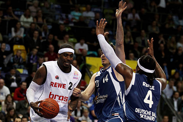 出场机会更 出场机会更