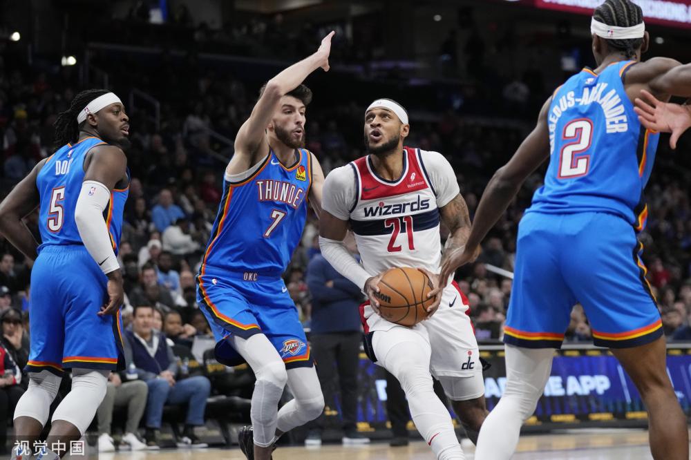 更是现代体 更是现代体