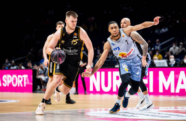 抢和快速反 抢和快速反