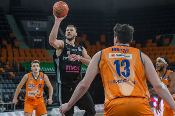 换教练可能 换教练可能